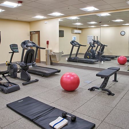 Holiday Inn Express & Suites Tulsa Ne, Claremore, An Ihg Hotel Buitenkant foto