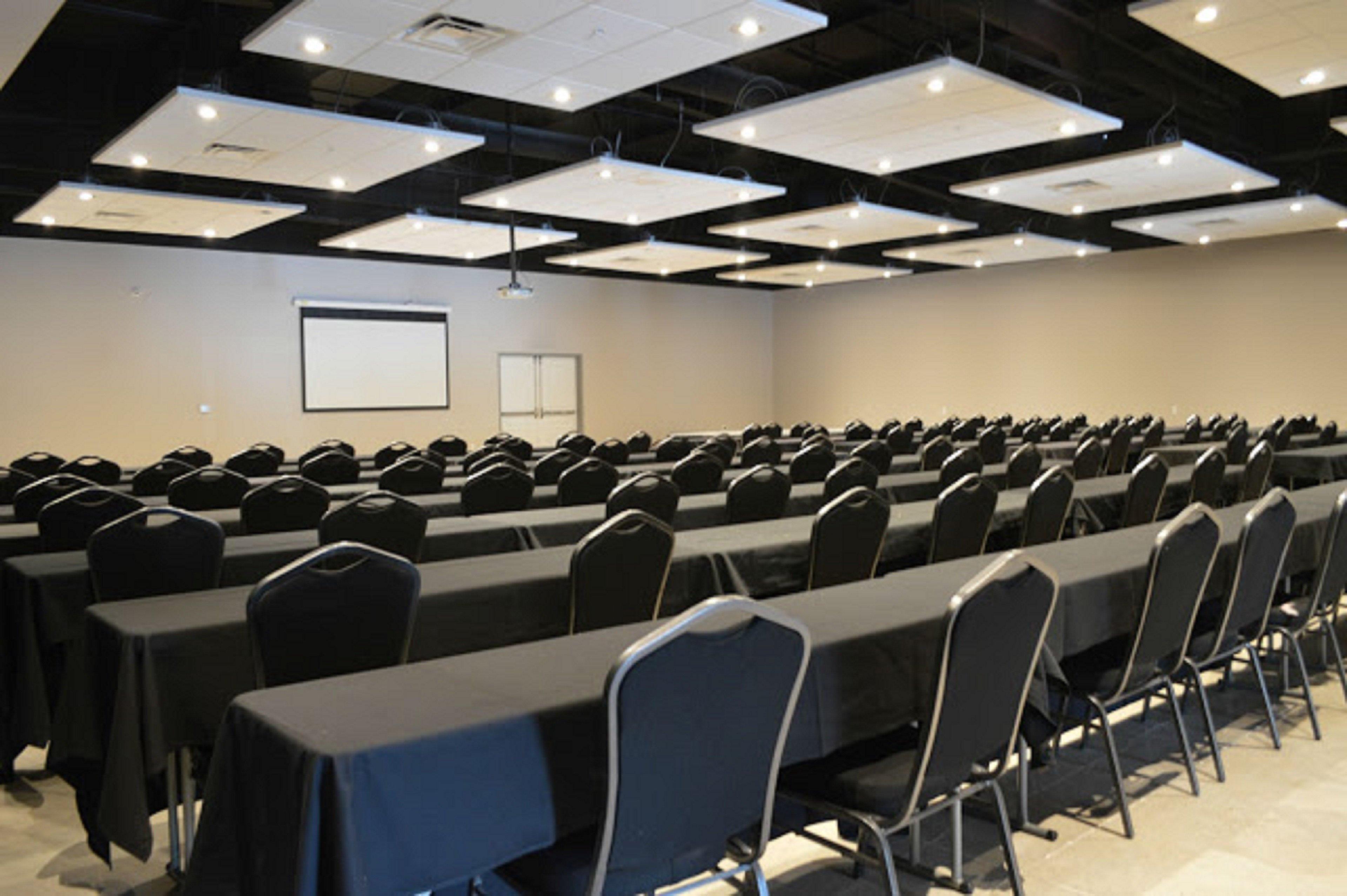 Holiday Inn Express & Suites Tulsa Ne, Claremore, An Ihg Hotel Buitenkant foto