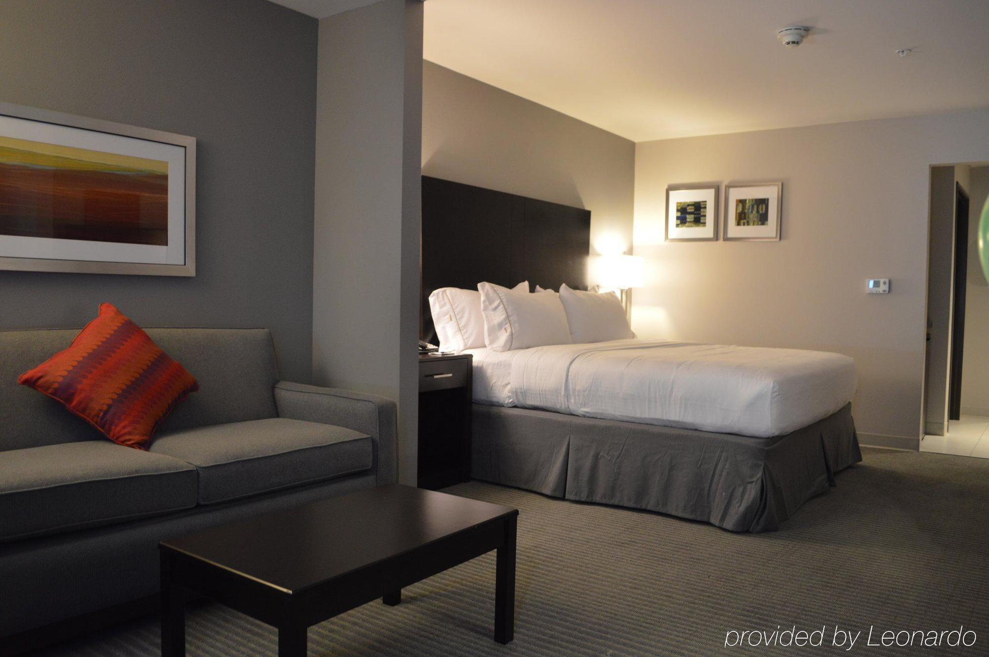 Holiday Inn Express & Suites Tulsa Ne, Claremore, An Ihg Hotel Buitenkant foto